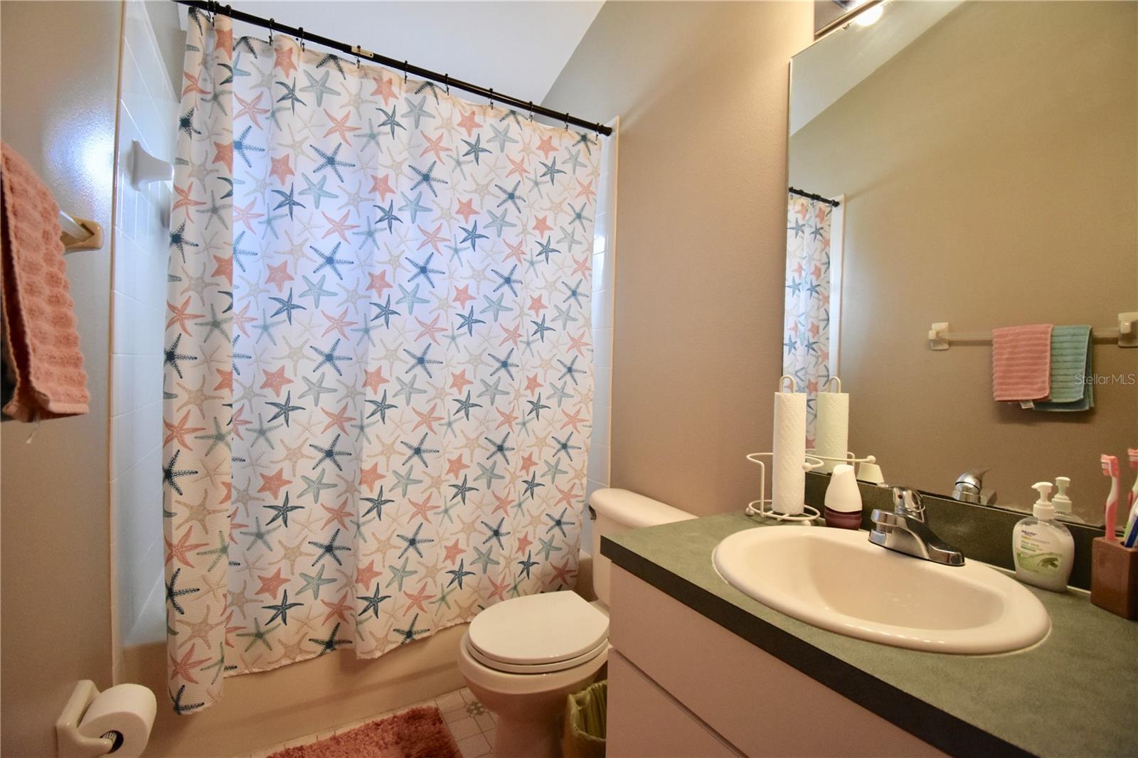 LAKE SHORE RANCH PH II B - Residential