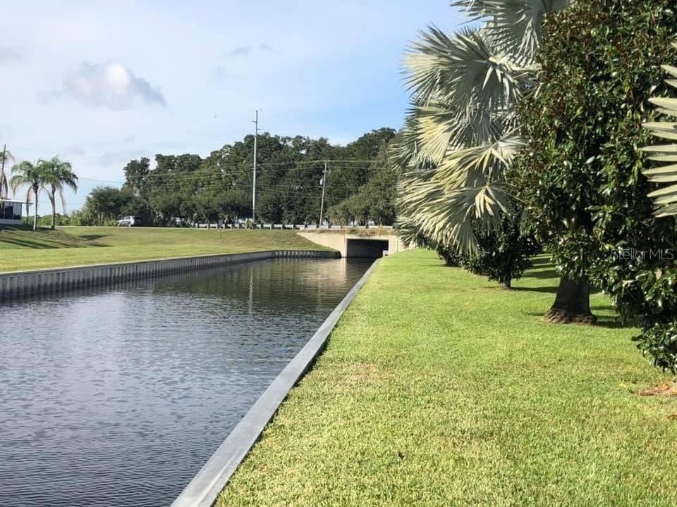 LAKE POINT LANDING - Residential Lease