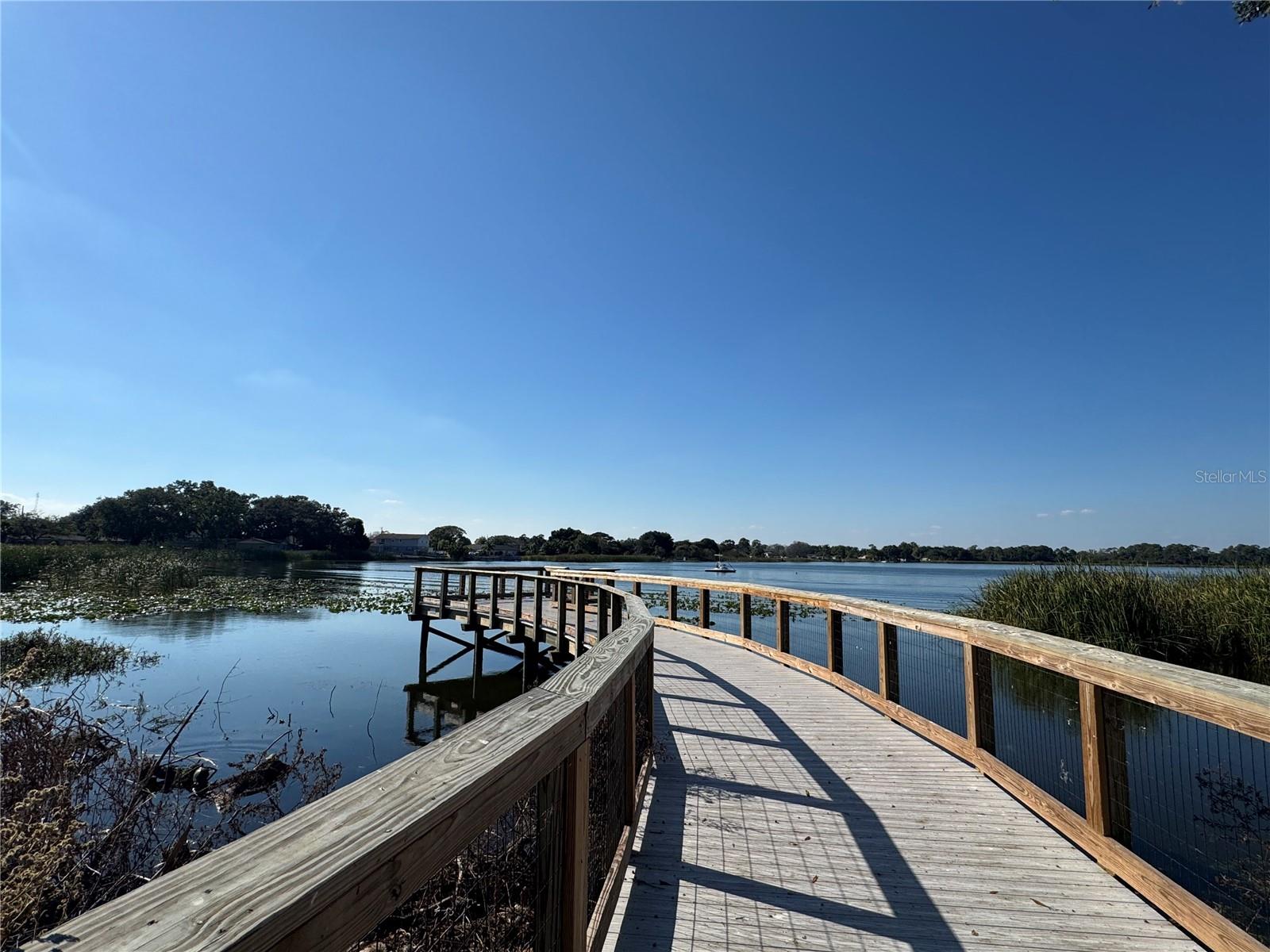 LAKE POINT LANDING - Residential Lease