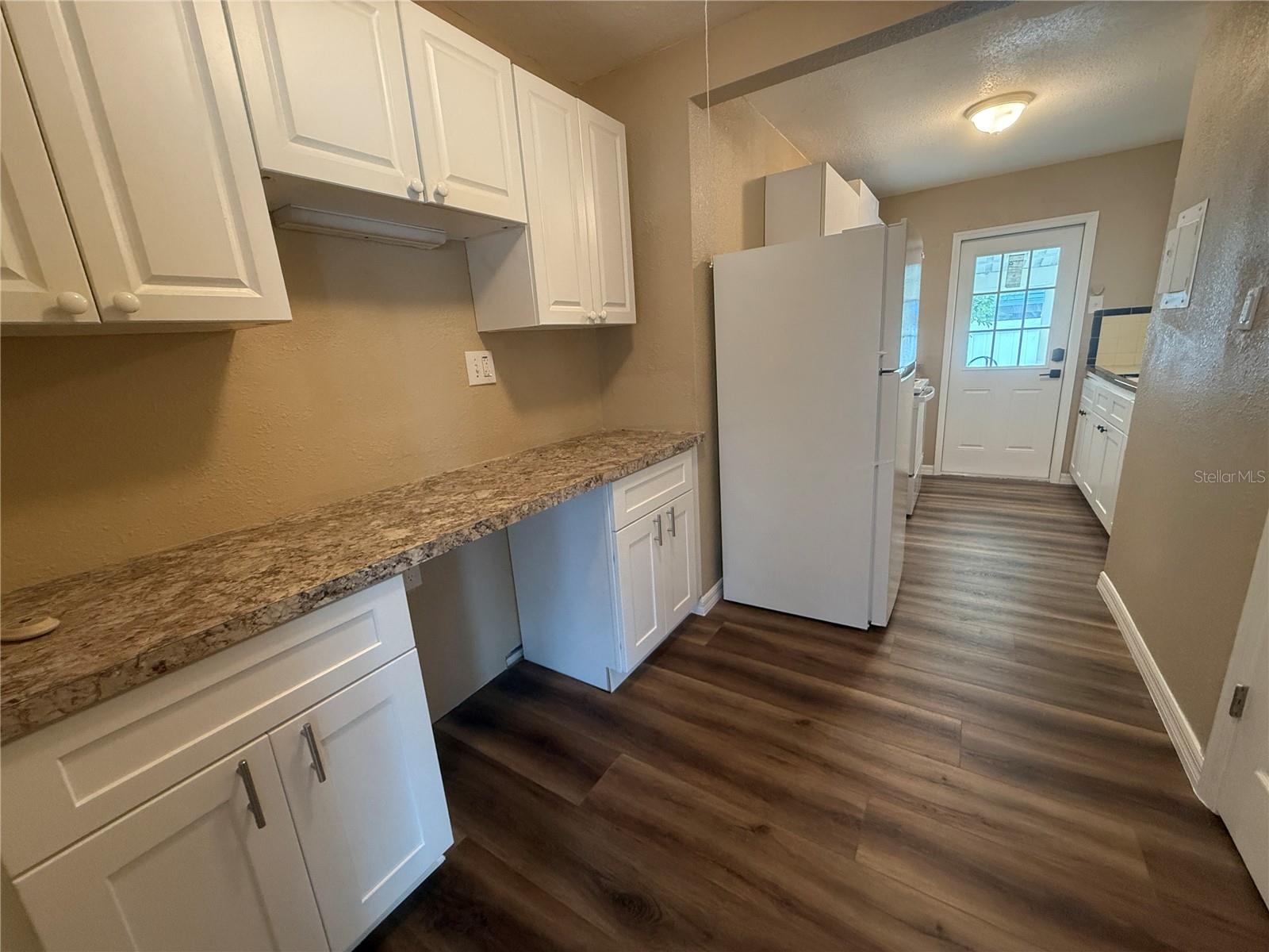 SUNSET BEACH - Residential Income