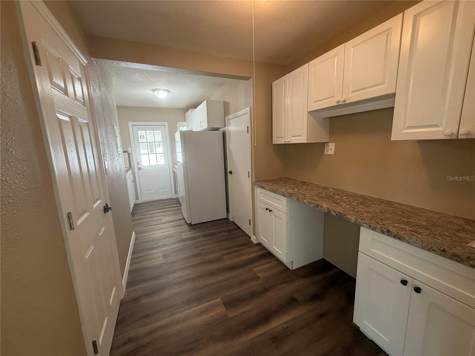 SUNSET BEACH - Residential Income