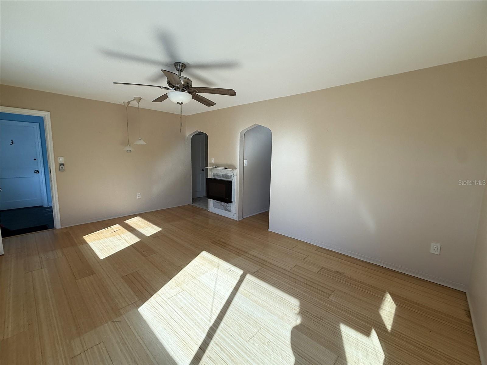 SUNSET BEACH - Residential Income