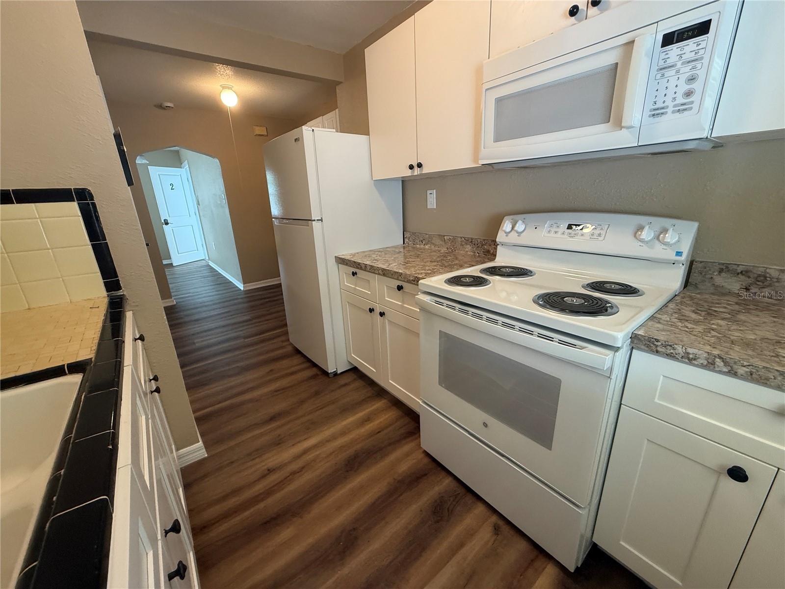 SUNSET BEACH - Residential Income