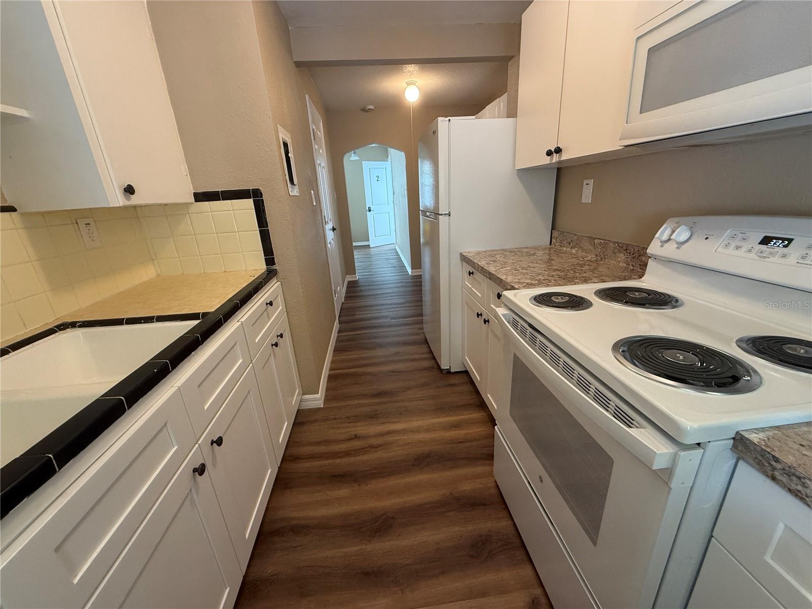 SUNSET BEACH - Residential Income