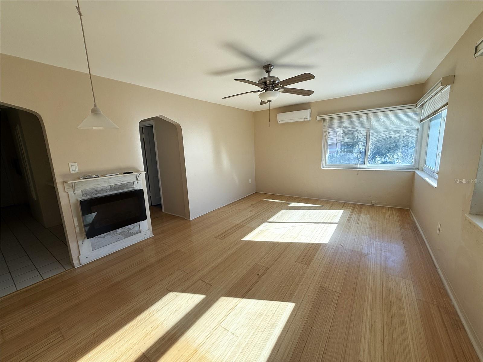 SUNSET BEACH - Residential Income