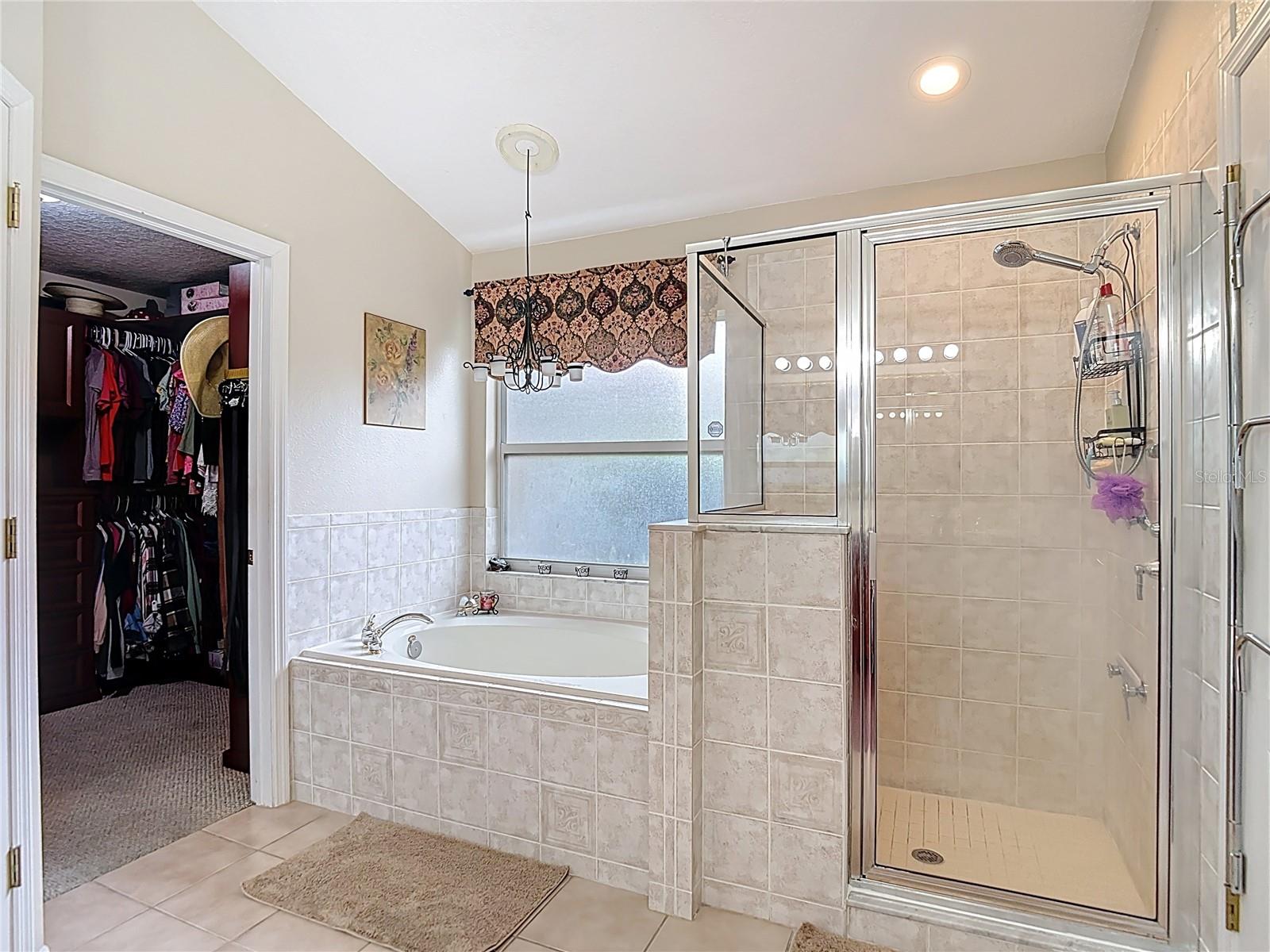 LAKE WEEKS PH 2 & 3 - Residential