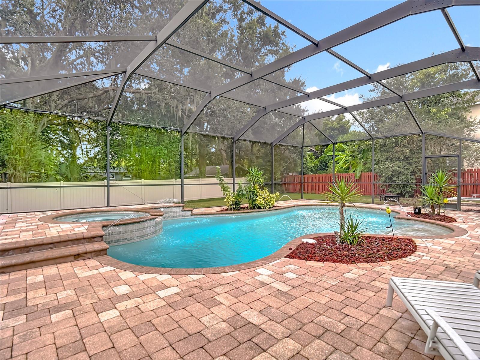 LAKE WEEKS PH 2 & 3 - Residential