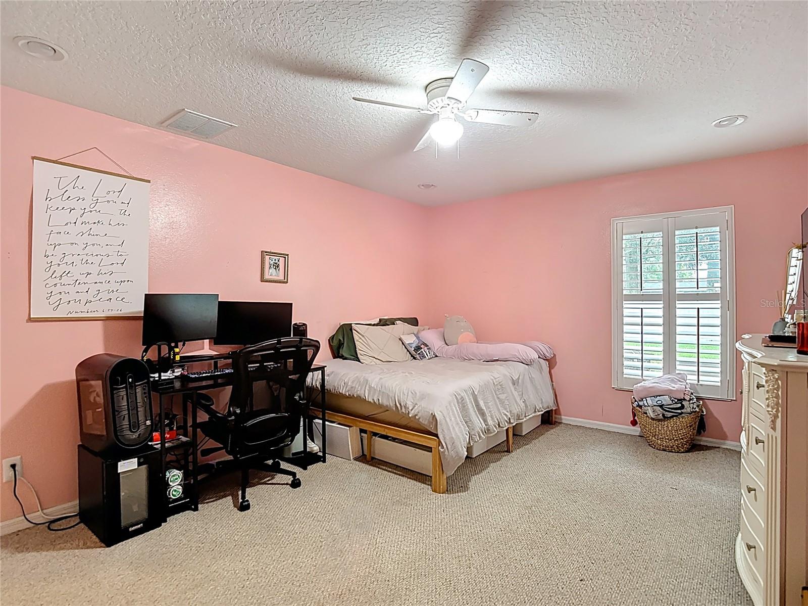 LAKE WEEKS PH 2 & 3 - Residential