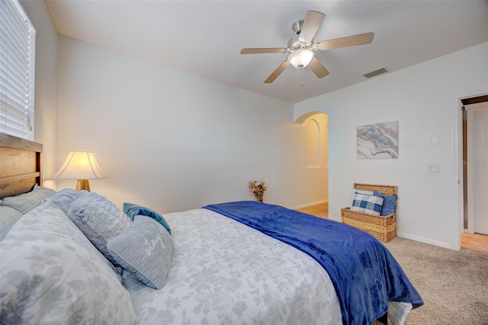 LUXURY CONDO AT FISHHAW - Residential