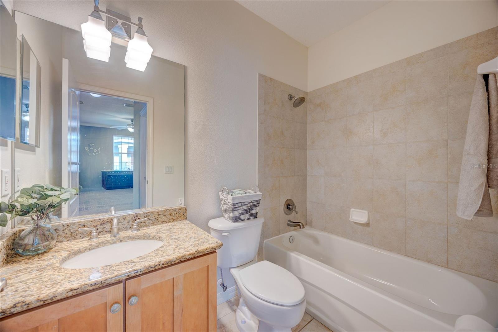 LUXURY CONDO AT FISHHAW - Residential