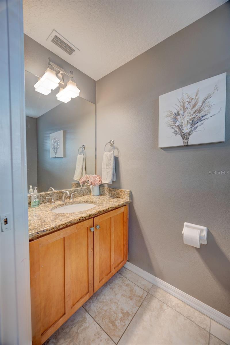 LUXURY CONDO AT FISHHAW - Residential