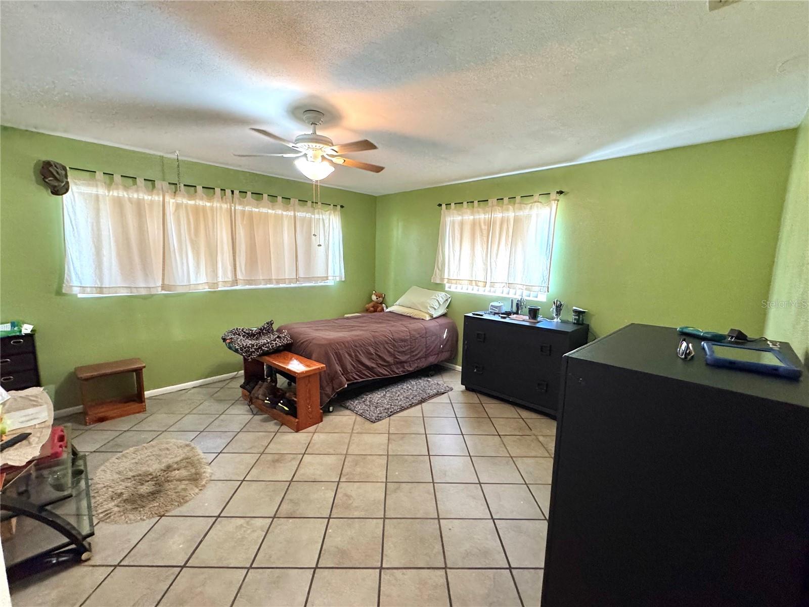 BEVERLY HILLS - Residential