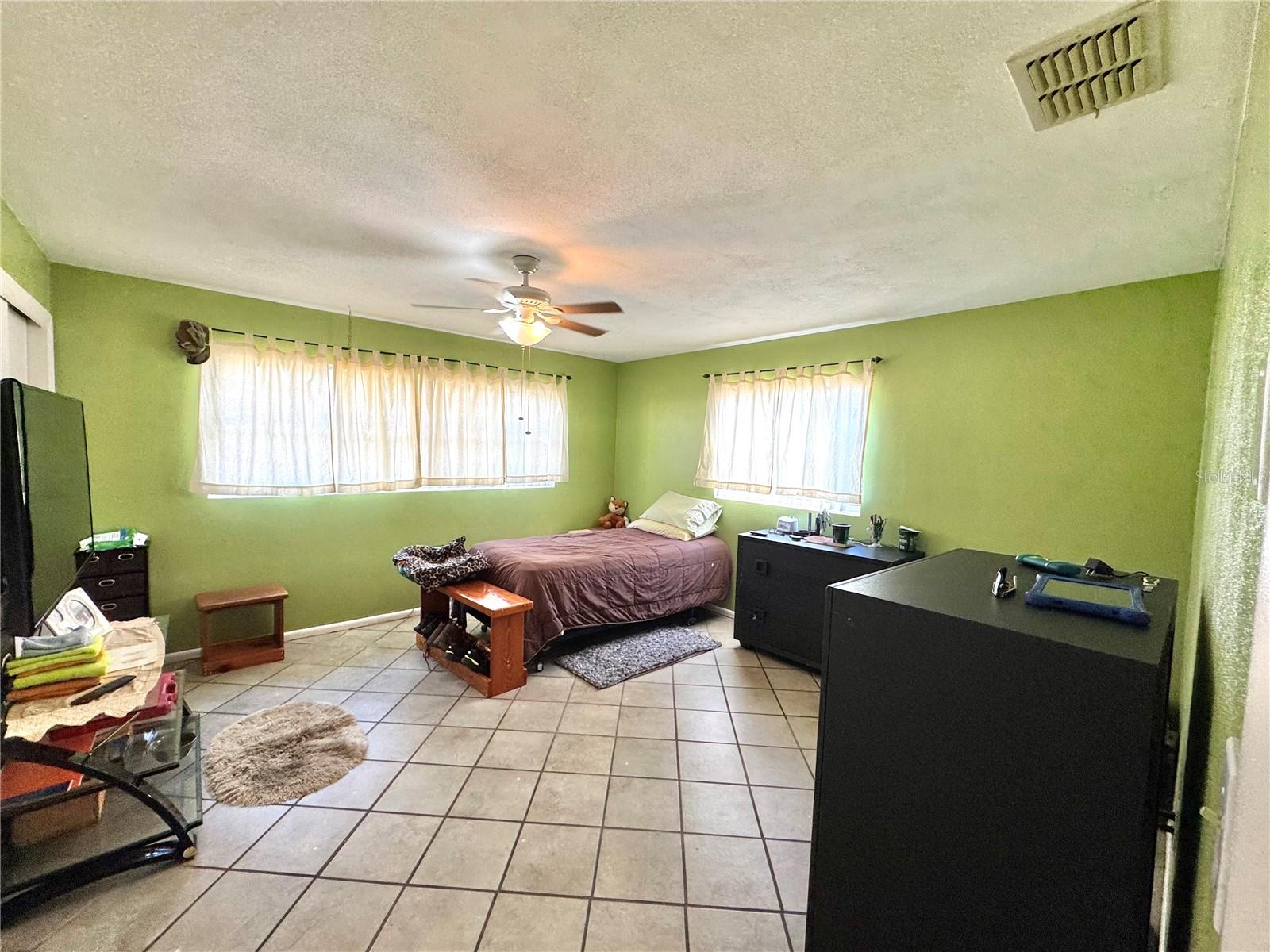 BEVERLY HILLS - Residential