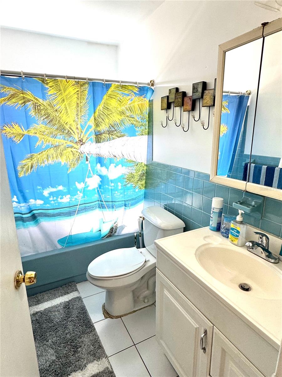 BEVERLY HILLS - Residential