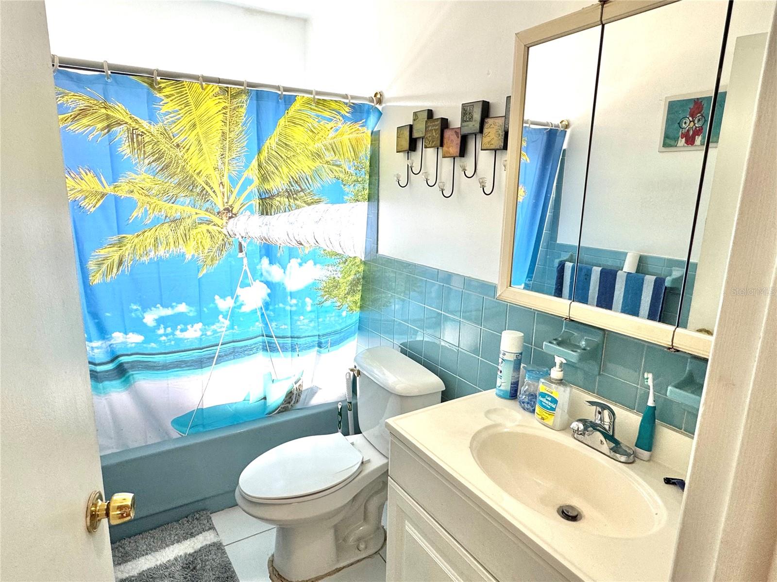 BEVERLY HILLS - Residential