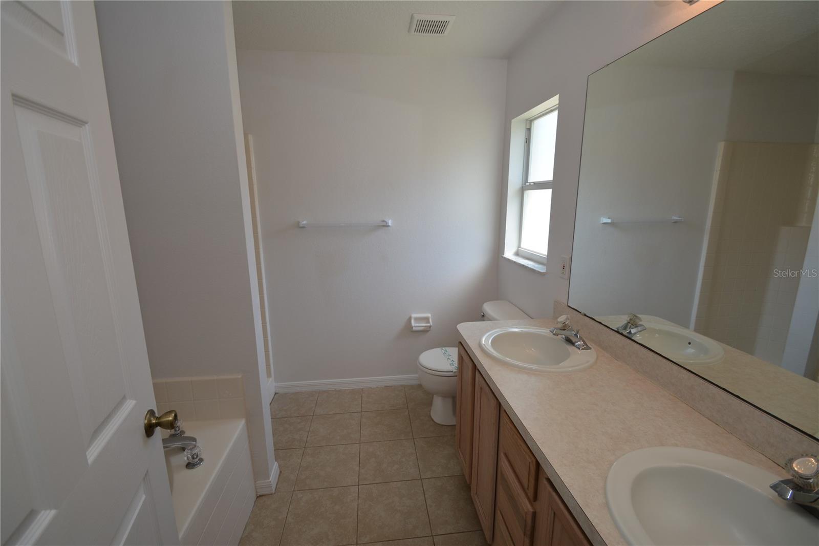 LEHIGH WOODS - Residential Lease