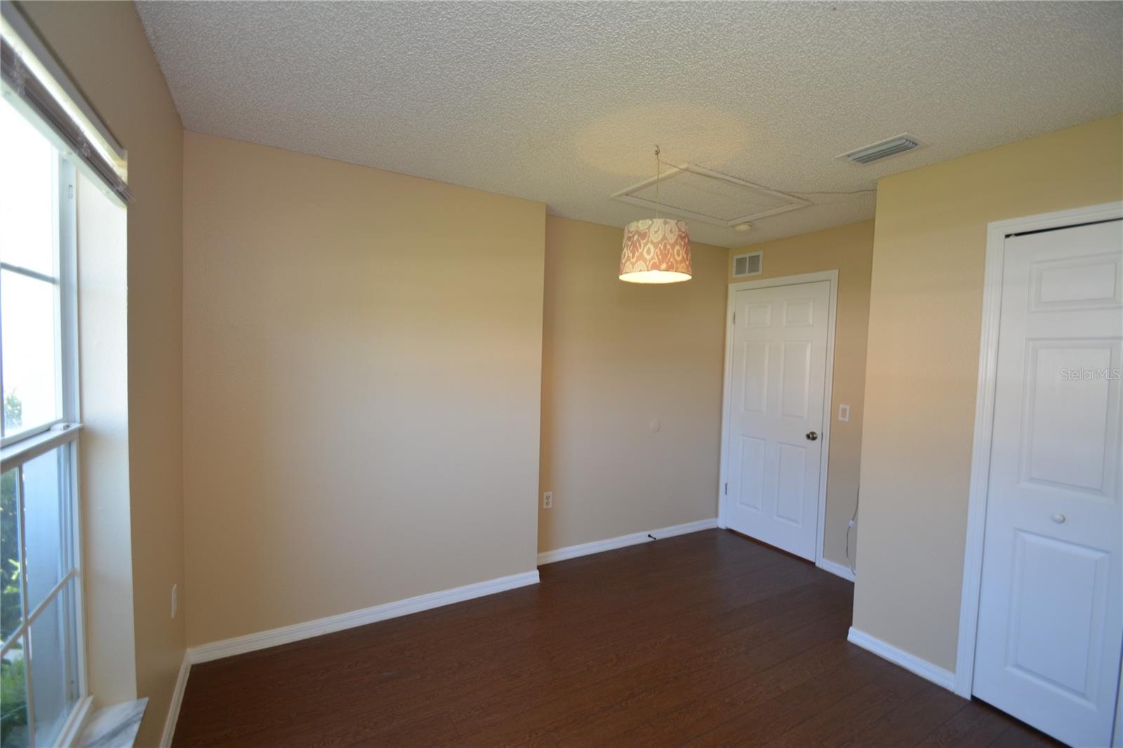 LEHIGH WOODS - Residential Lease