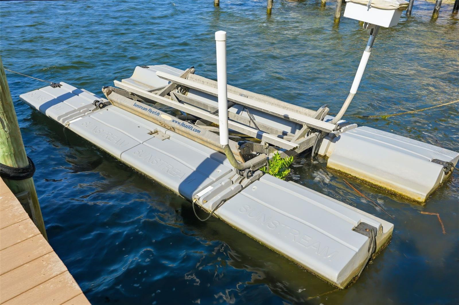 JENKINS ESTATES (REPLAT SUNSET SHORES) - Residential