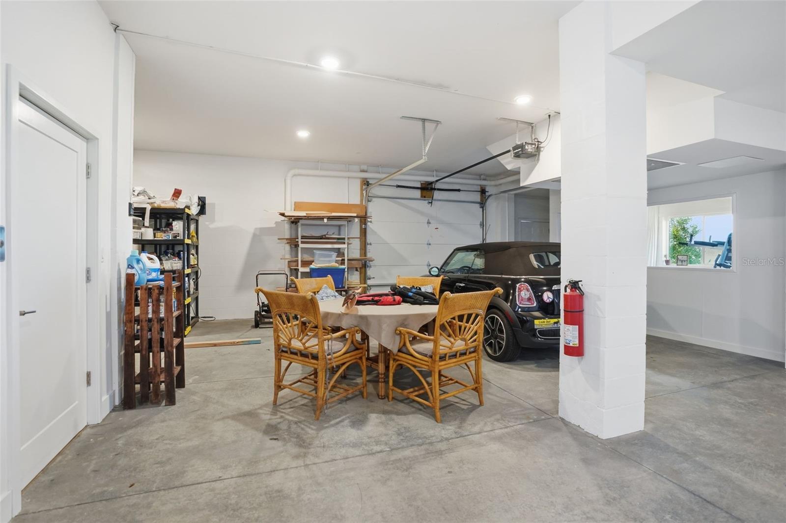 JENKINS ESTATES (REPLAT SUNSET SHORES) - Residential