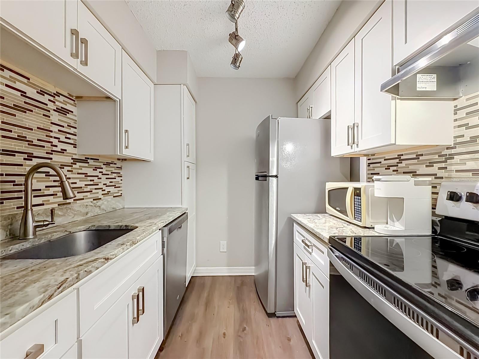 305 WYMORE ROAD 205