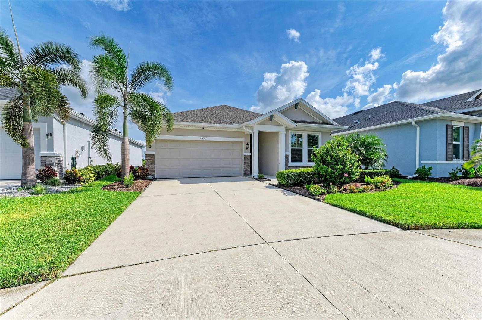 8009 TRIMBELLE TERRACE