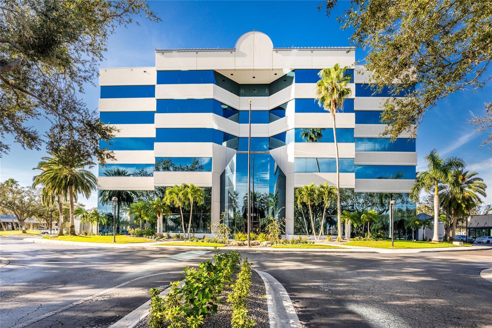 The location of this office building is so desired by the community, they built a Starbucks next to it. This Class “A” full-service office building features several amenities which include incredible floor-to-ceiling window views of Port Charlotte, on-site property manager and maintenance staff, security cameras, two elevators with keypad elevator security, and janitorial services nightly. NNN (full service) lease includes utilities, maintenance and janitorial services as well as standard NNN pass throughs . Please call for pricing and showings. An outparcel separate space here is a Drive thru Unit with building size of 800 sf and an outparcel with a negotiable land lease for build out or build to suit using existing building foot print with signage on the mail. It is located next to the mall entrance.
We have the conference room available by the hour or half day basis for those who just need a meeting place for their customers or their team to help rebuild our strong community. Reach out today.
The location, amenities and quality will impress your customers/clients as well as stimulate and motivate your employees. Property fronts the busy corner of Tamiami Trail (US-41) and Murdock Circle. The building is directly across the street from the County Administration Complex and is surrounded by an adjoining regional shopping mall, retail strip malls and several bustling restaurants.