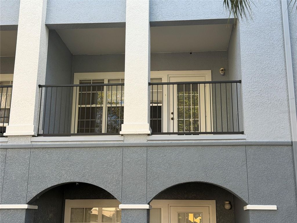 Photo of 3561 Conroy Road #225, Orlando, FL 32839 (MLS # O6389948)