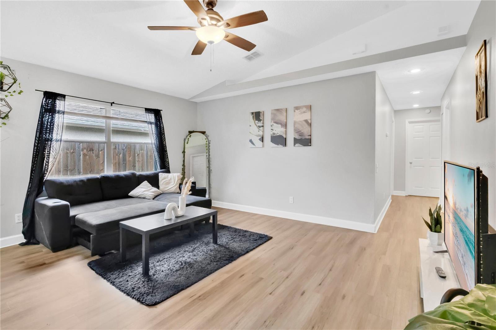 BONNEVILLE PINES PH 02 - Residential