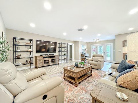 Tiny photo for 710 SE 1st Court, Crystal River, FL 34429 (MLS # TB8432394)