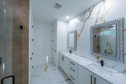 Tiny photo for 9229 SW 125th Court Road, Dunnellon, FL 34432 (MLS # OM709139)