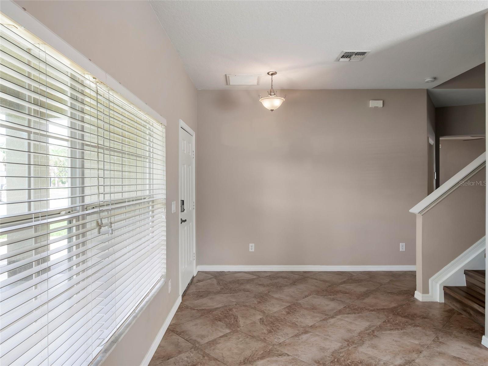 512 BELLA ROSA CIRCLE