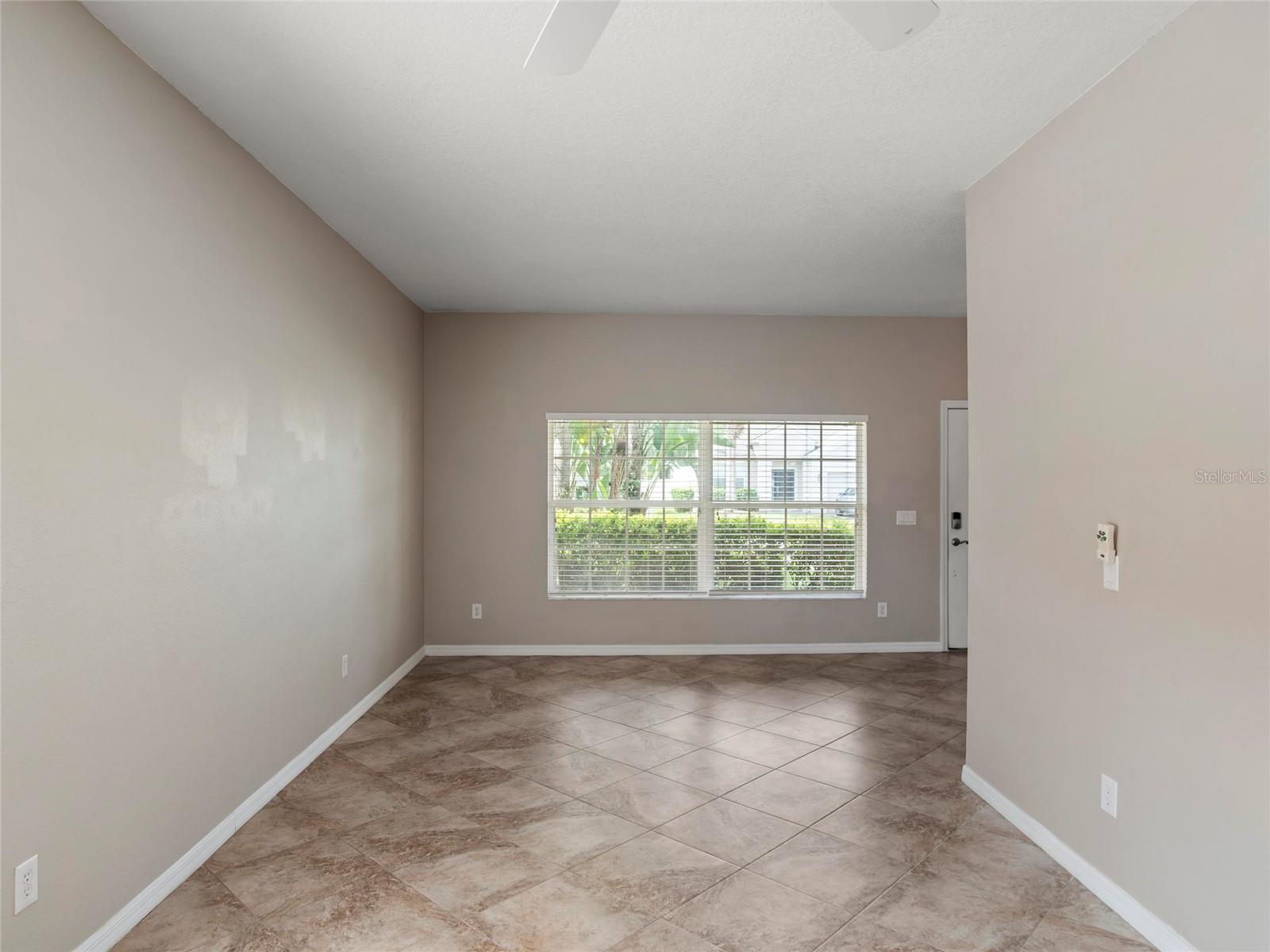 512 BELLA ROSA CIRCLE