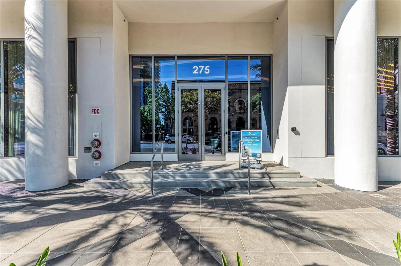 ART HOUSE CONDO - Residential Lease