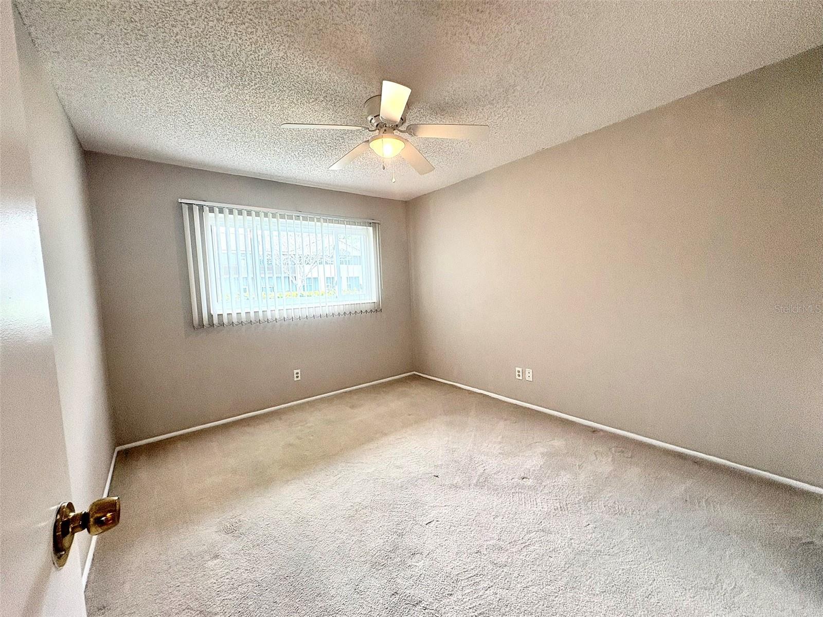 ON TOP OF THE WORLD - Residential