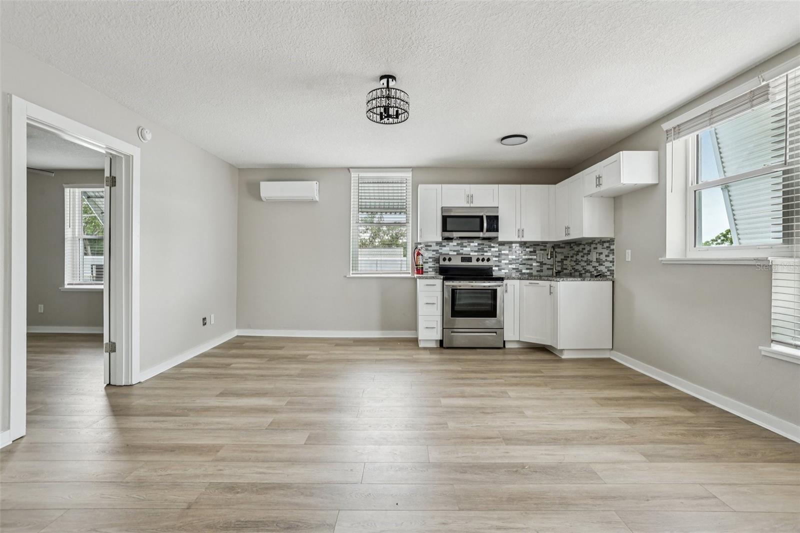 CLERMONT - Residential Lease