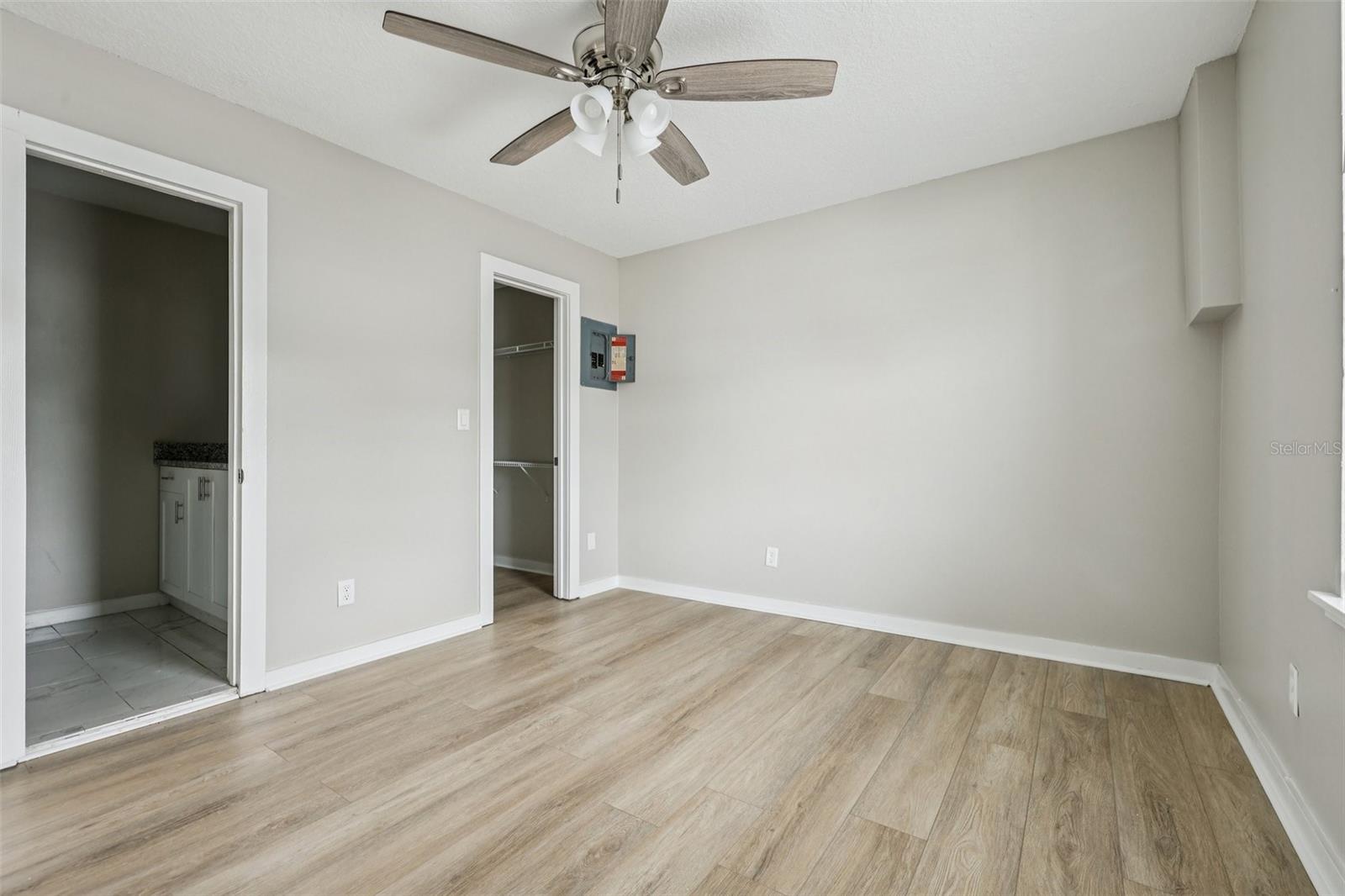 CLERMONT - Residential Lease