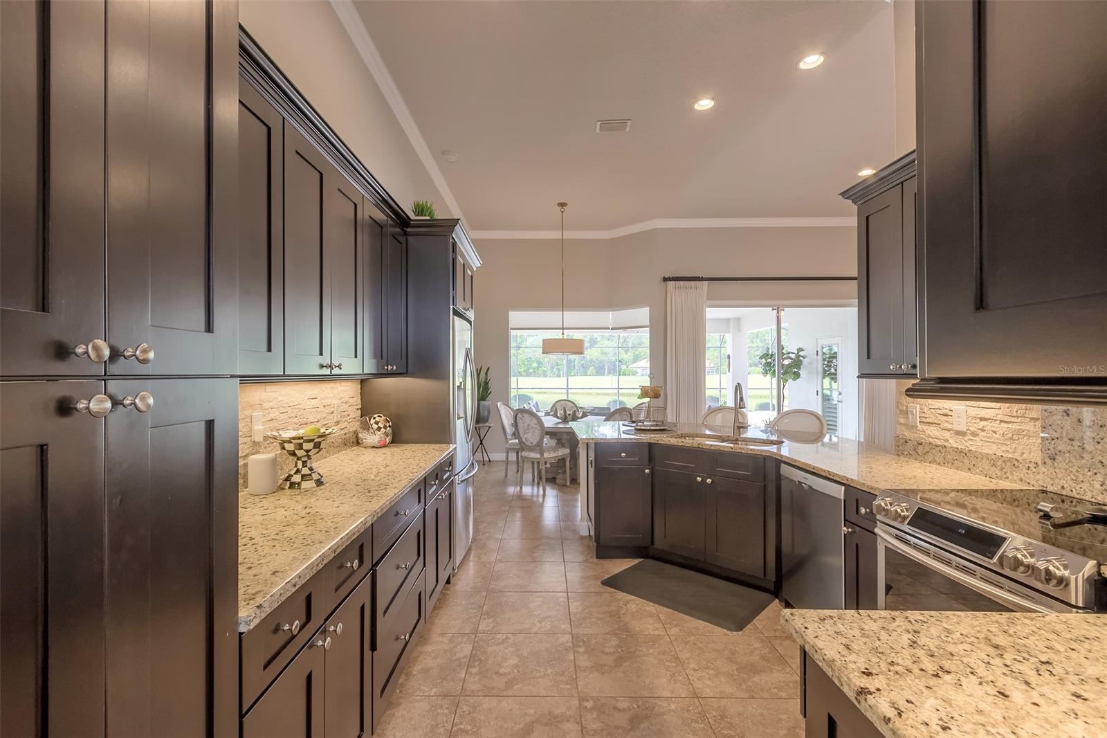 Venetian Bay Ph 02 Un 01 - Residential