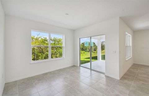 A home in LAKE ALFRED