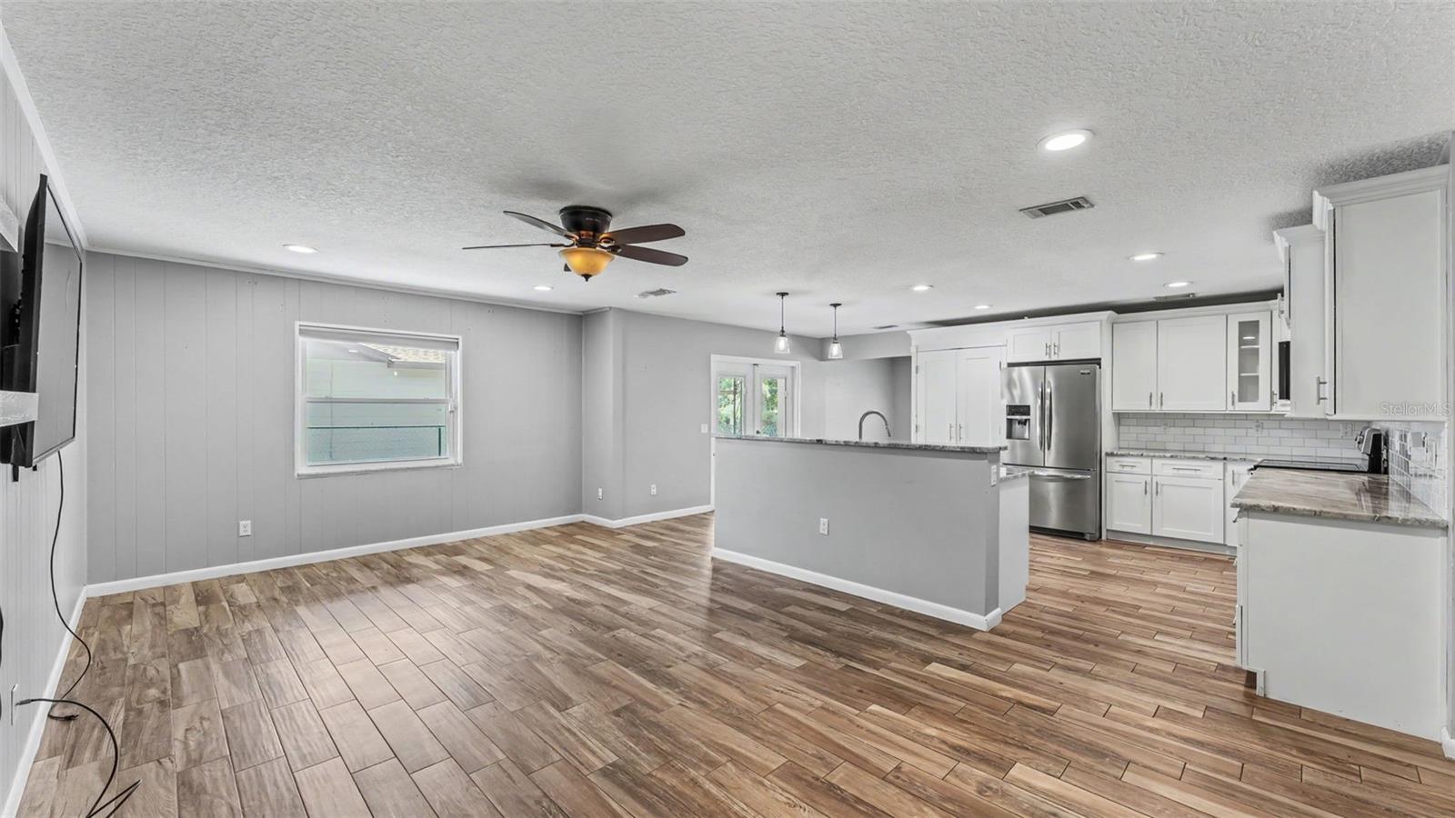 1717 TIERRA ALTA DRIVE