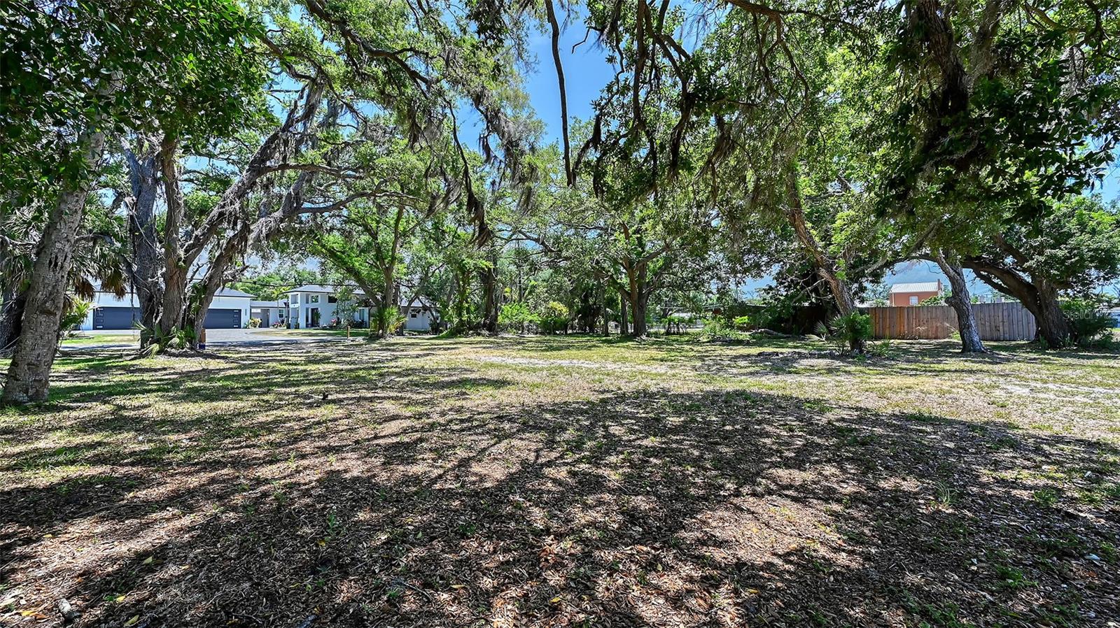 OGBURNS T B ADD TO TOWN OF OSPREY - Land
