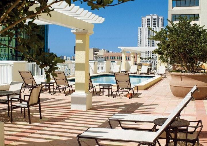 Luxury 2 bed 2 bath, 1418 Sq ft condo in downtown Clearwater! $0 SECURITY DEPOSIT - September special!
Key Features:
Fully renovated
Walk in closets
Ceiling fans
Double vanity sinks with shower/tub bathroom combination
Upscale & luxury hotel feel building
Water/sewer included
Washer/dryer included
Parking space inside attached parking garage
Amenities include: Fitness center, rooftop pool and lounge area, BBQ area on roof top with city views.
12 month lease, no pets. Water/sewer included. Luxury awaits you! Don't miss out on this upscale unit for the lowest price in the building!