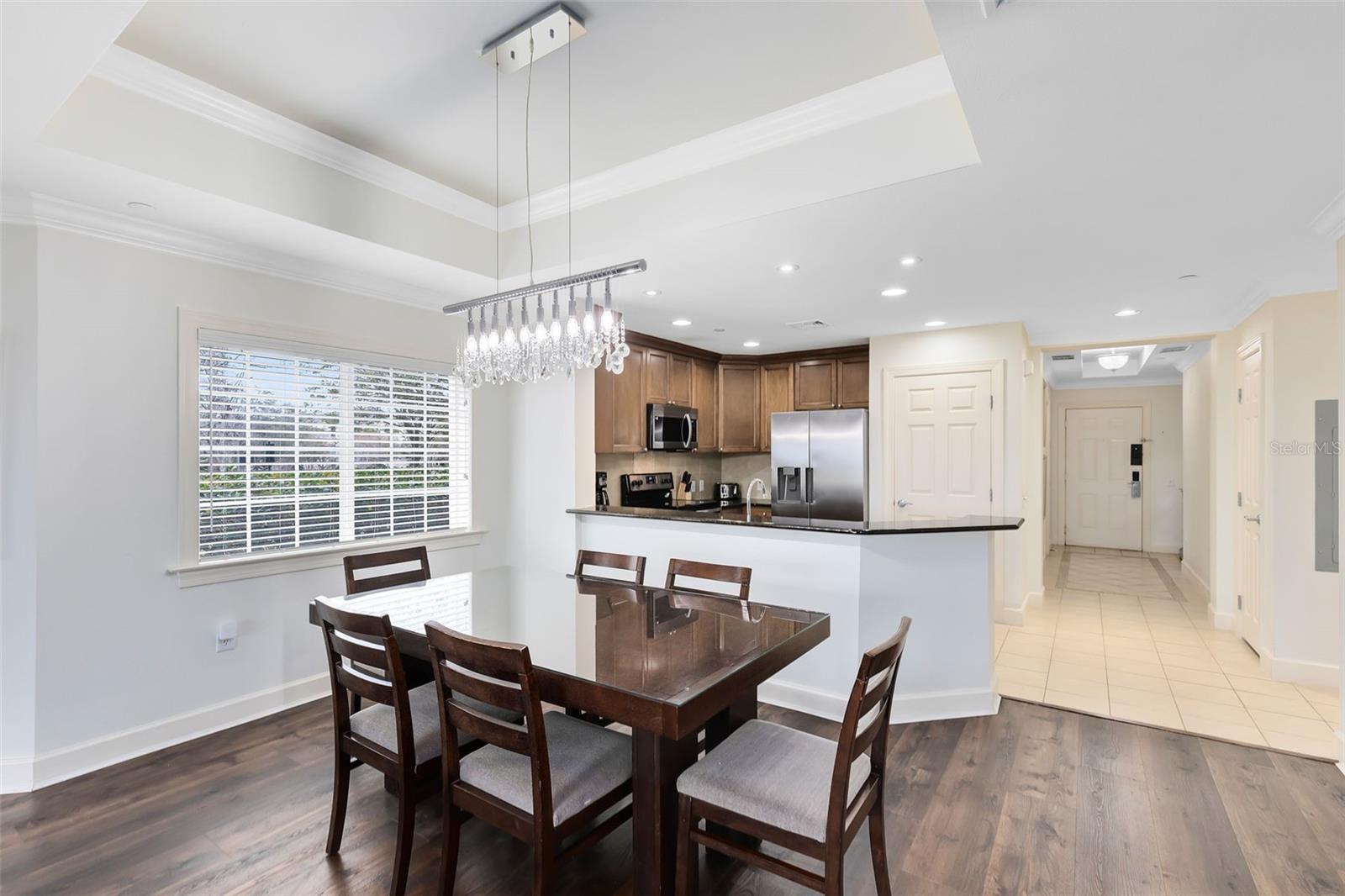 CENTRE COURT RIDGE CONDO PH 10 BLDG J - Residential