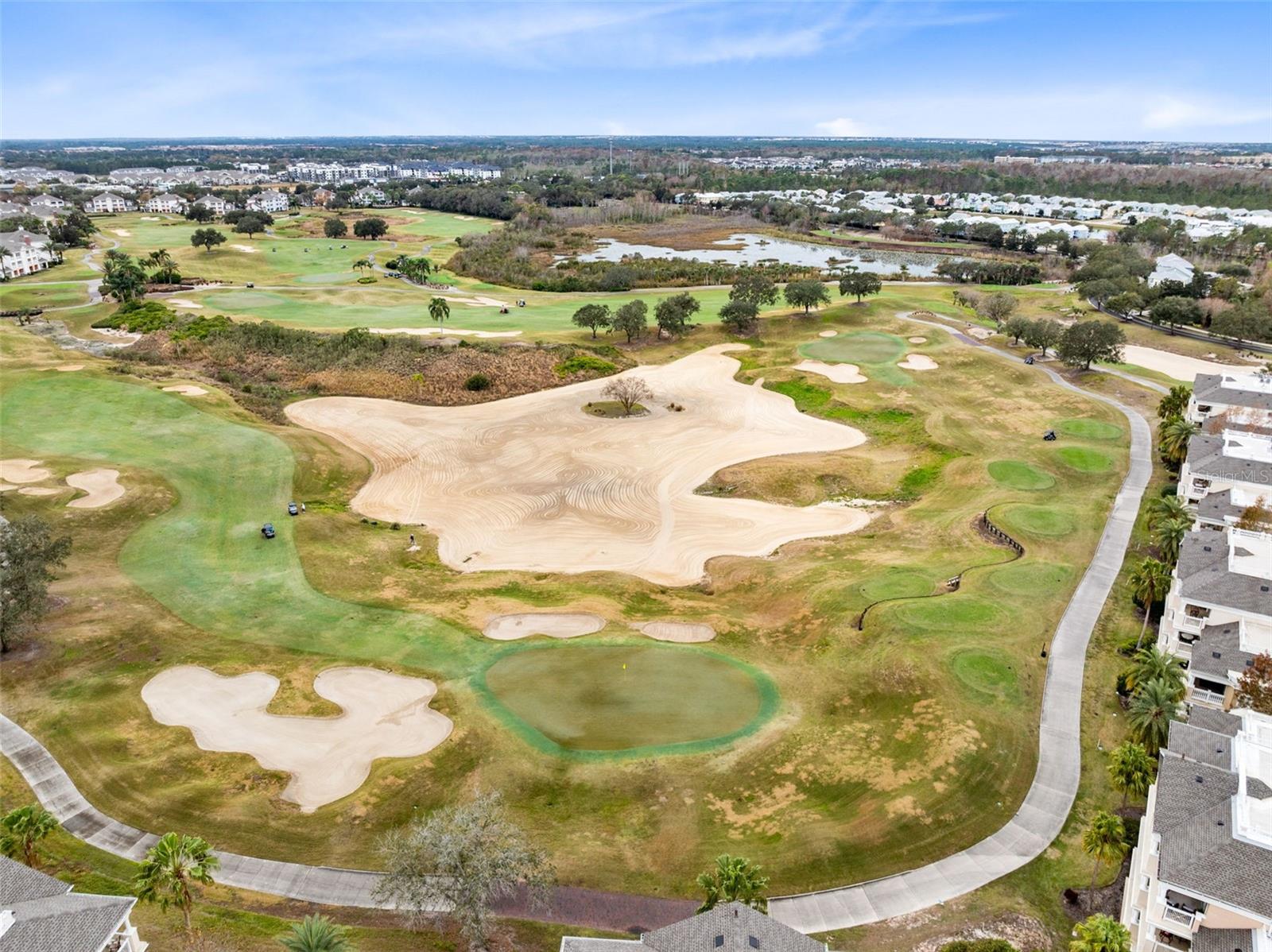 CENTRE COURT RIDGE CONDO PH 10 BLDG J - Residential