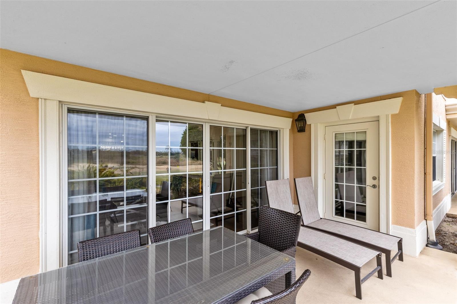 CENTRE COURT RIDGE CONDO PH 10 BLDG J - Residential