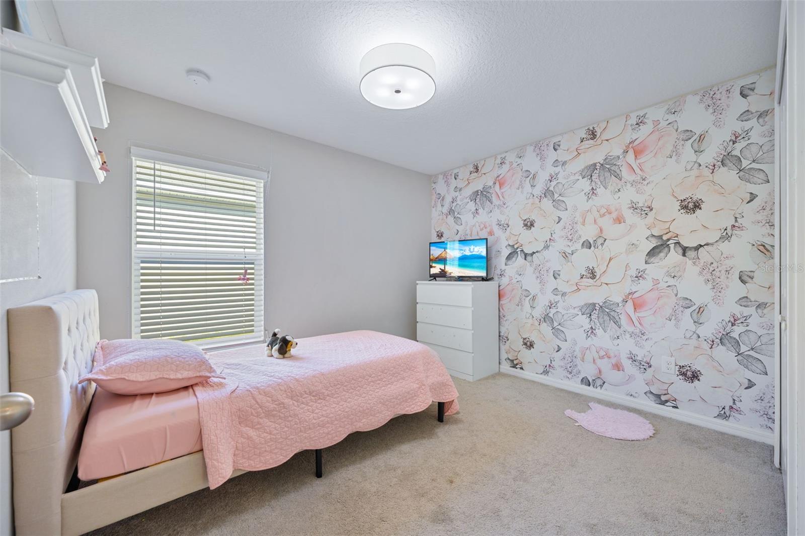 17136 WHITE MANGROVE DRIVE