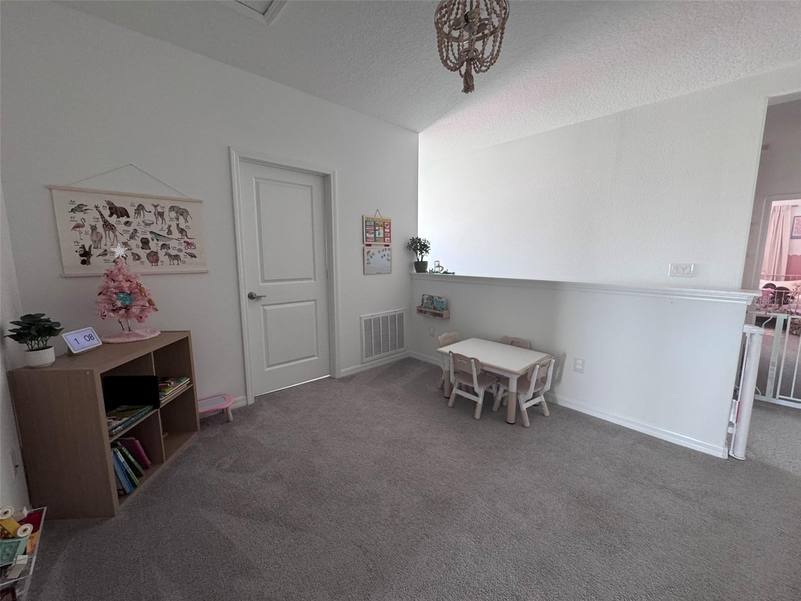 EPPERSON NORTH TWNHMS PH 4 - Residential