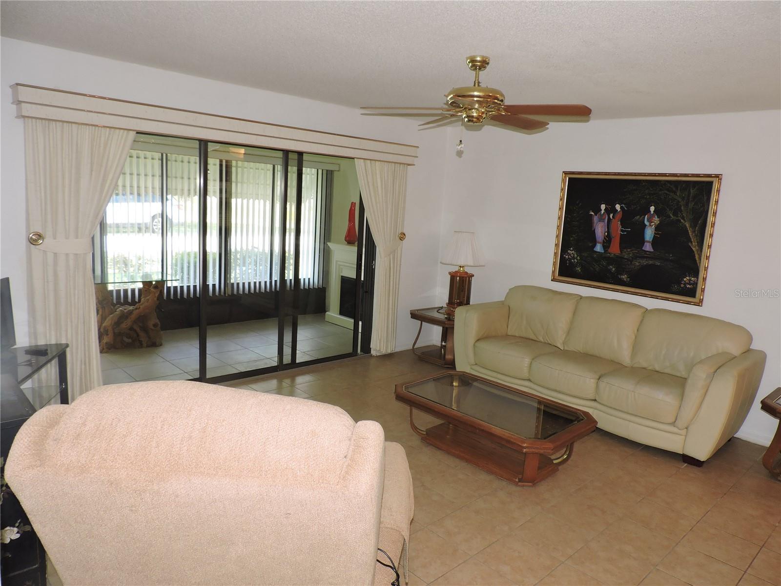 GENESIS POINT - Residential