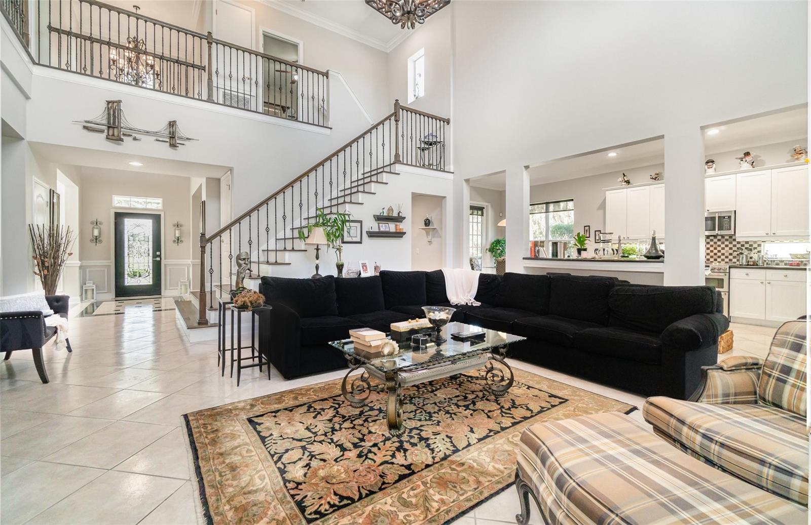 LAKES WINDERMERE PH 01 49 108 - Residential