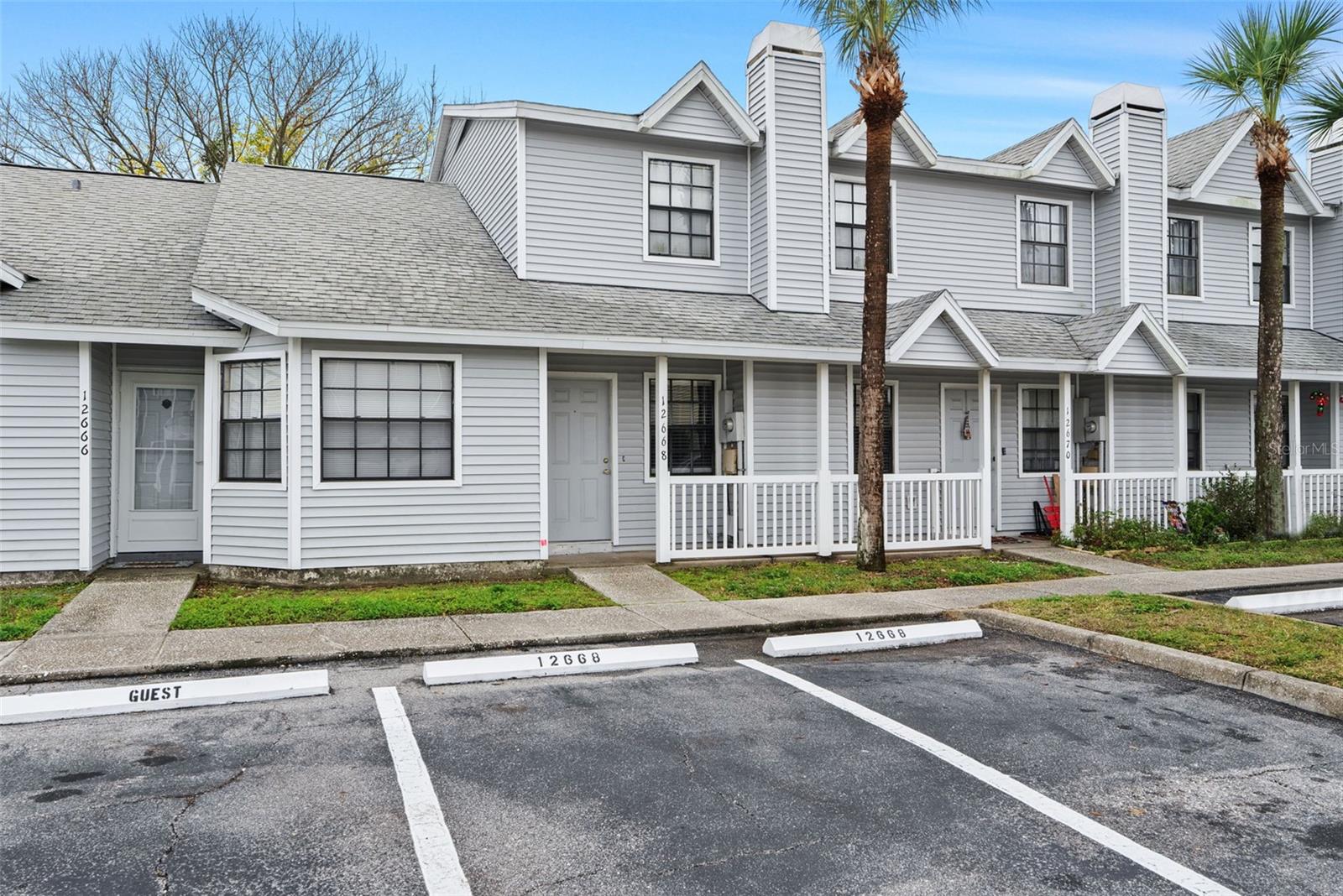 HAMPTON PARK TWNHMS UN 1 - Residential Lease