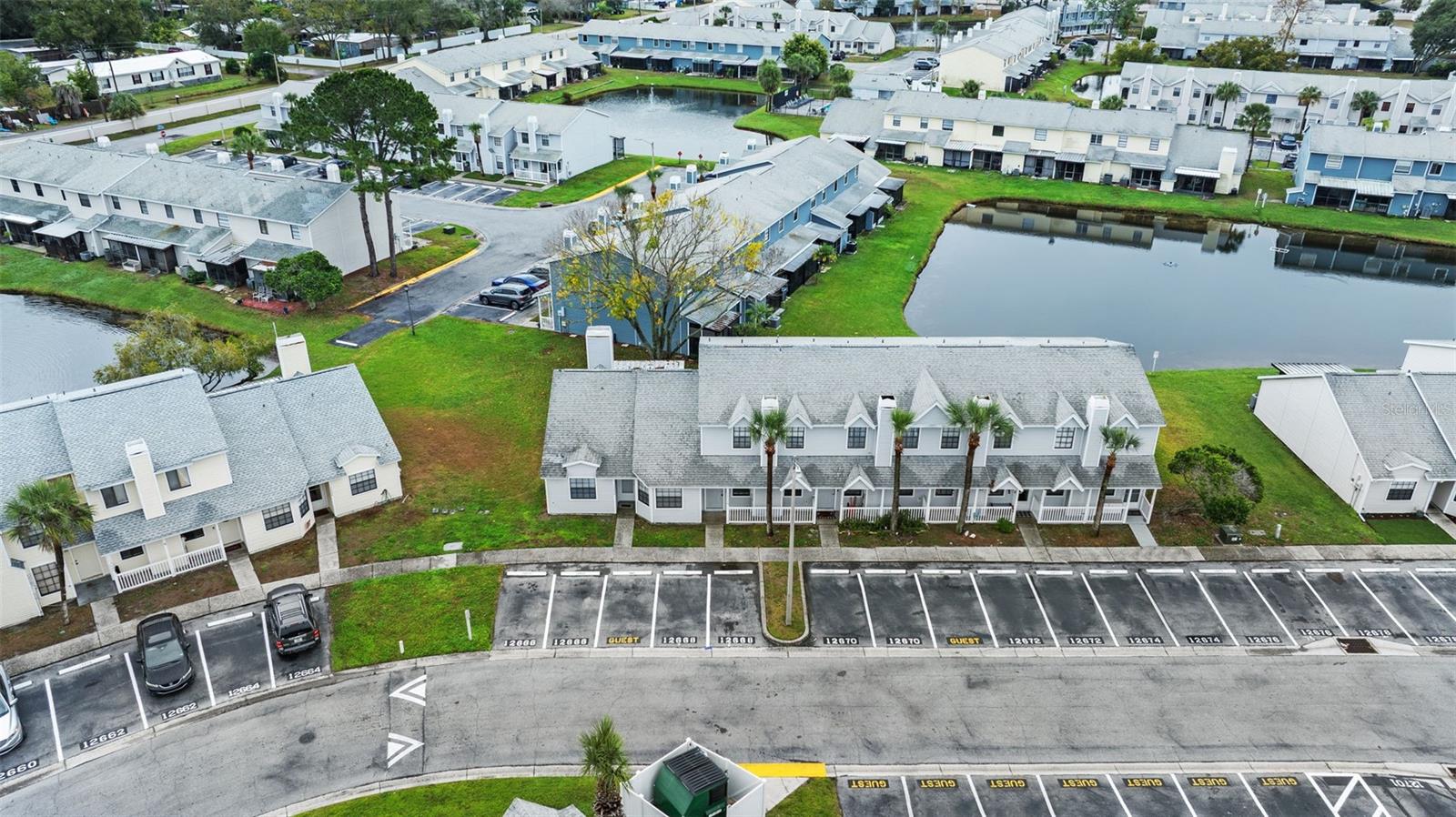 HAMPTON PARK TWNHMS UN 1 - Residential Lease